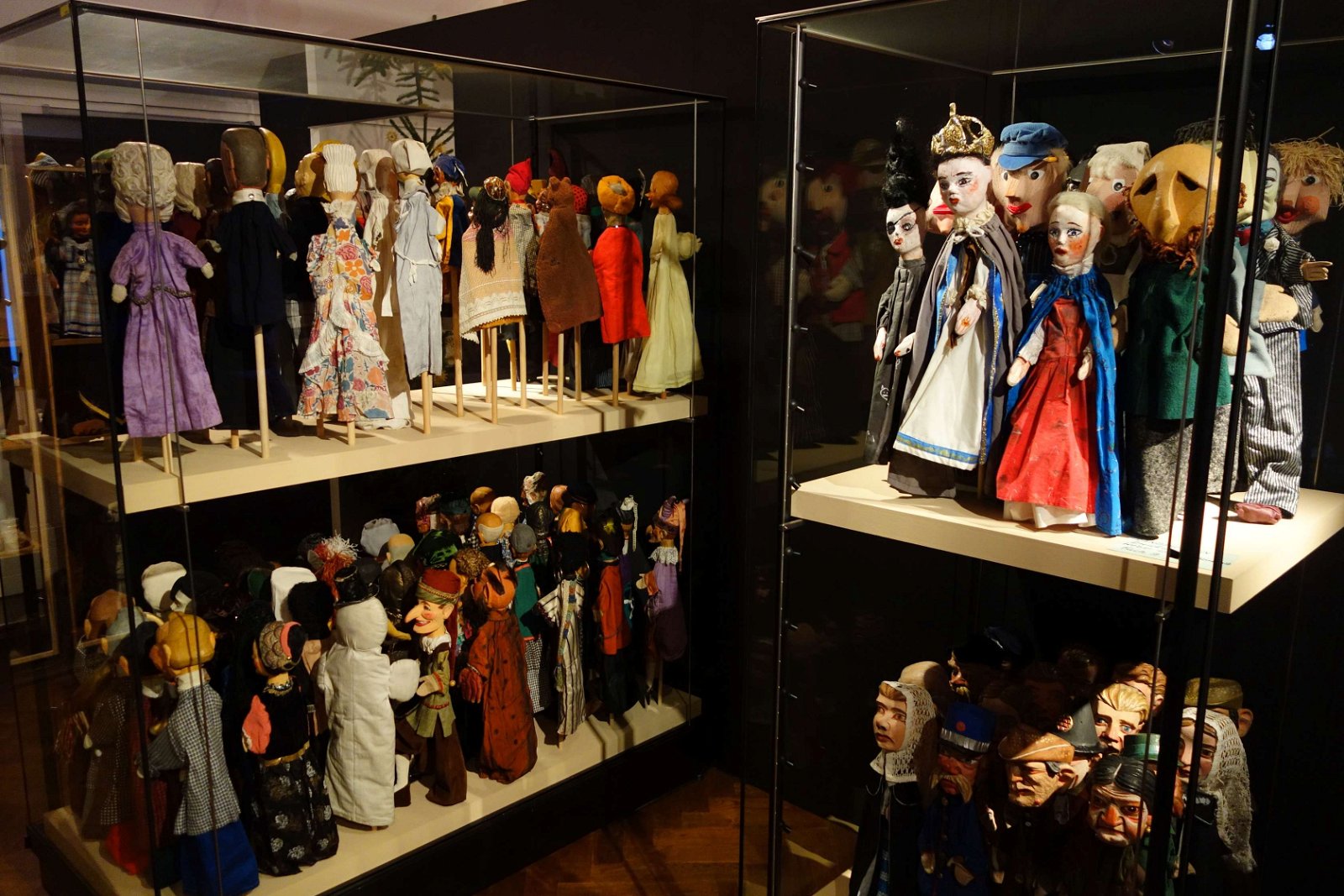 Museum für Sächsische Volkskunst mit Puppentheatersammlung