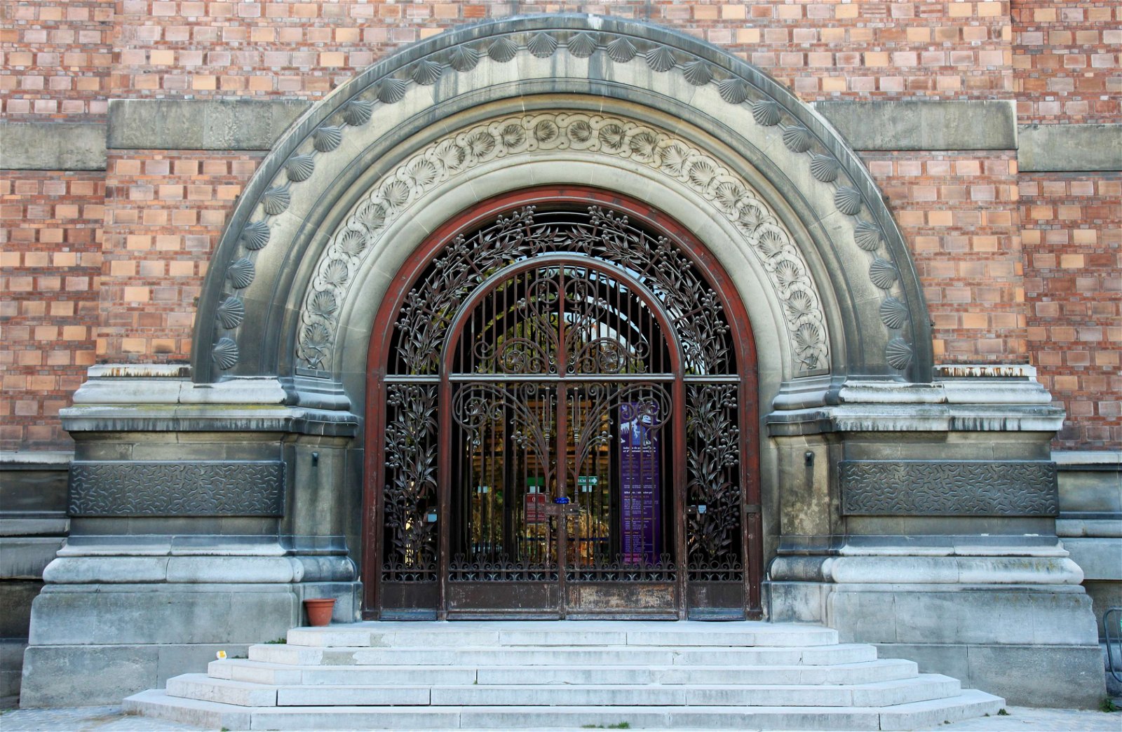 Gallery of Paleontology and Comparative Anatomy