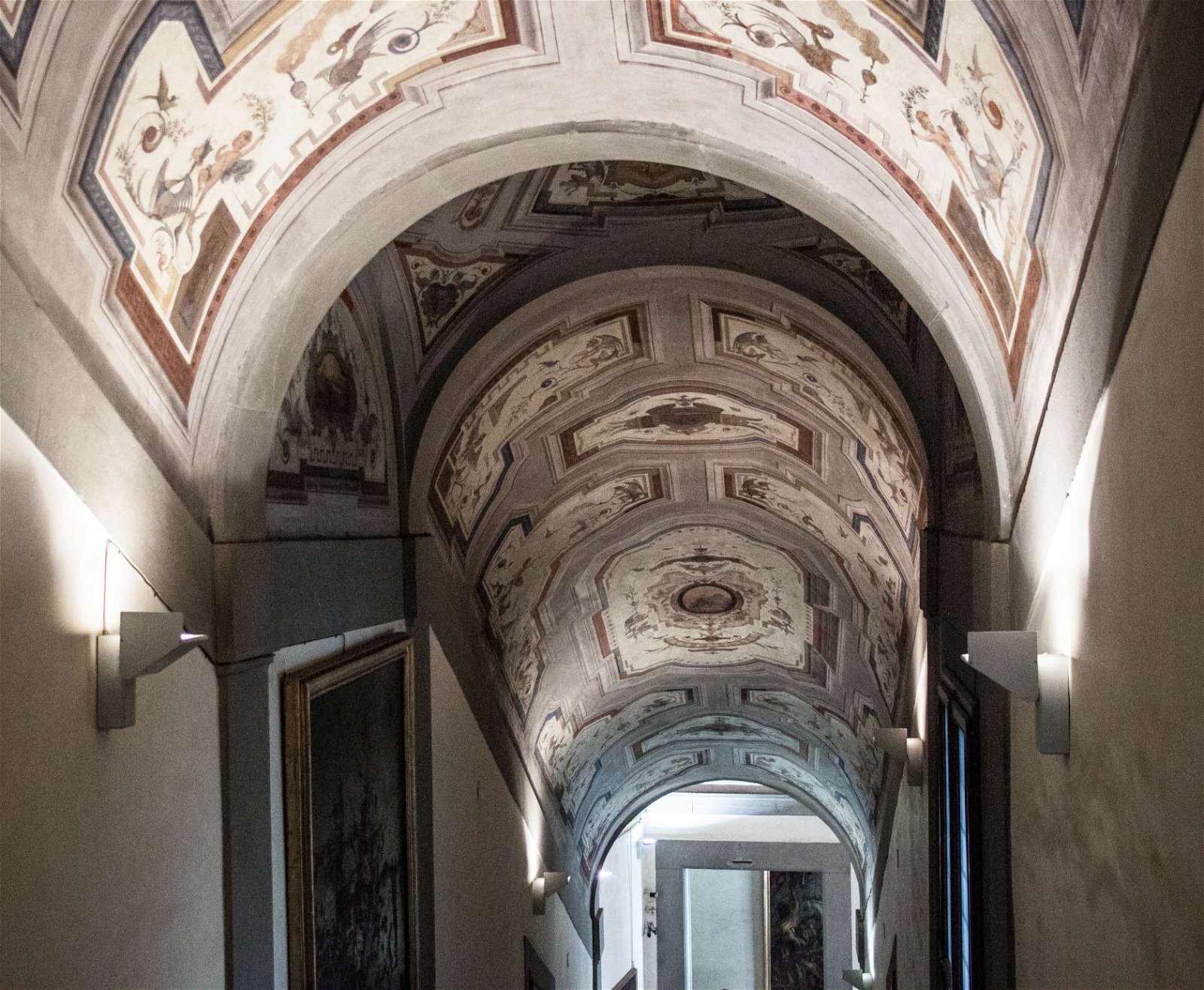 Vasari Corridor (Florence) - Visitor Information & Reviews