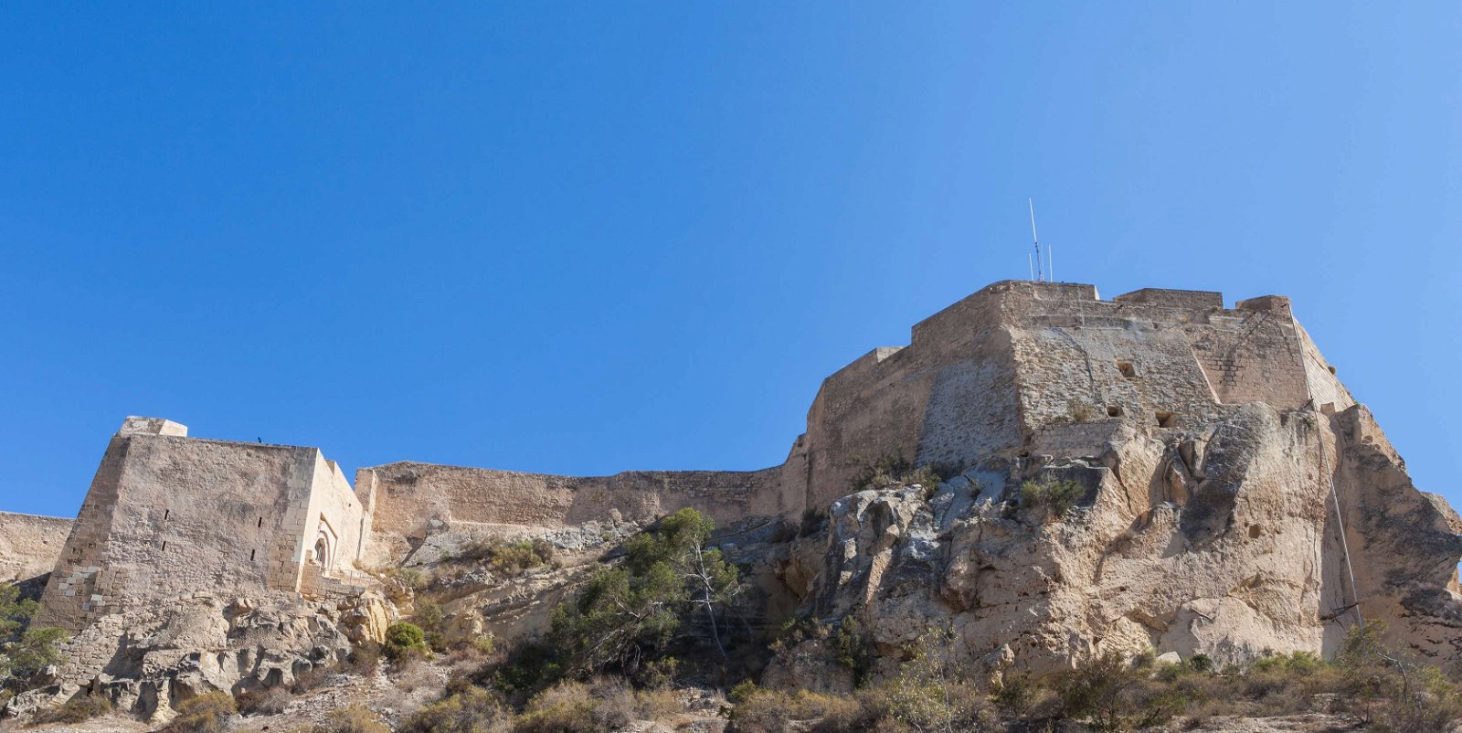 Castillo de Santa Bárbara - Museo de la Ciudad de Alicante