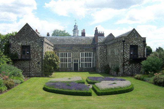 Hall Place and Gardens