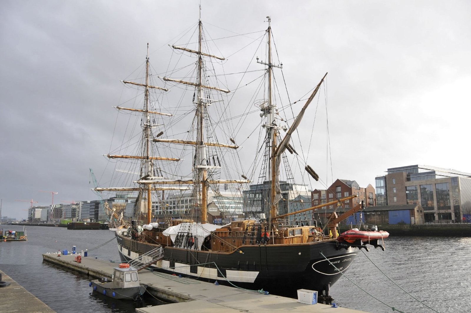 Jeanie Johnston Tall Ship and Famine Museum