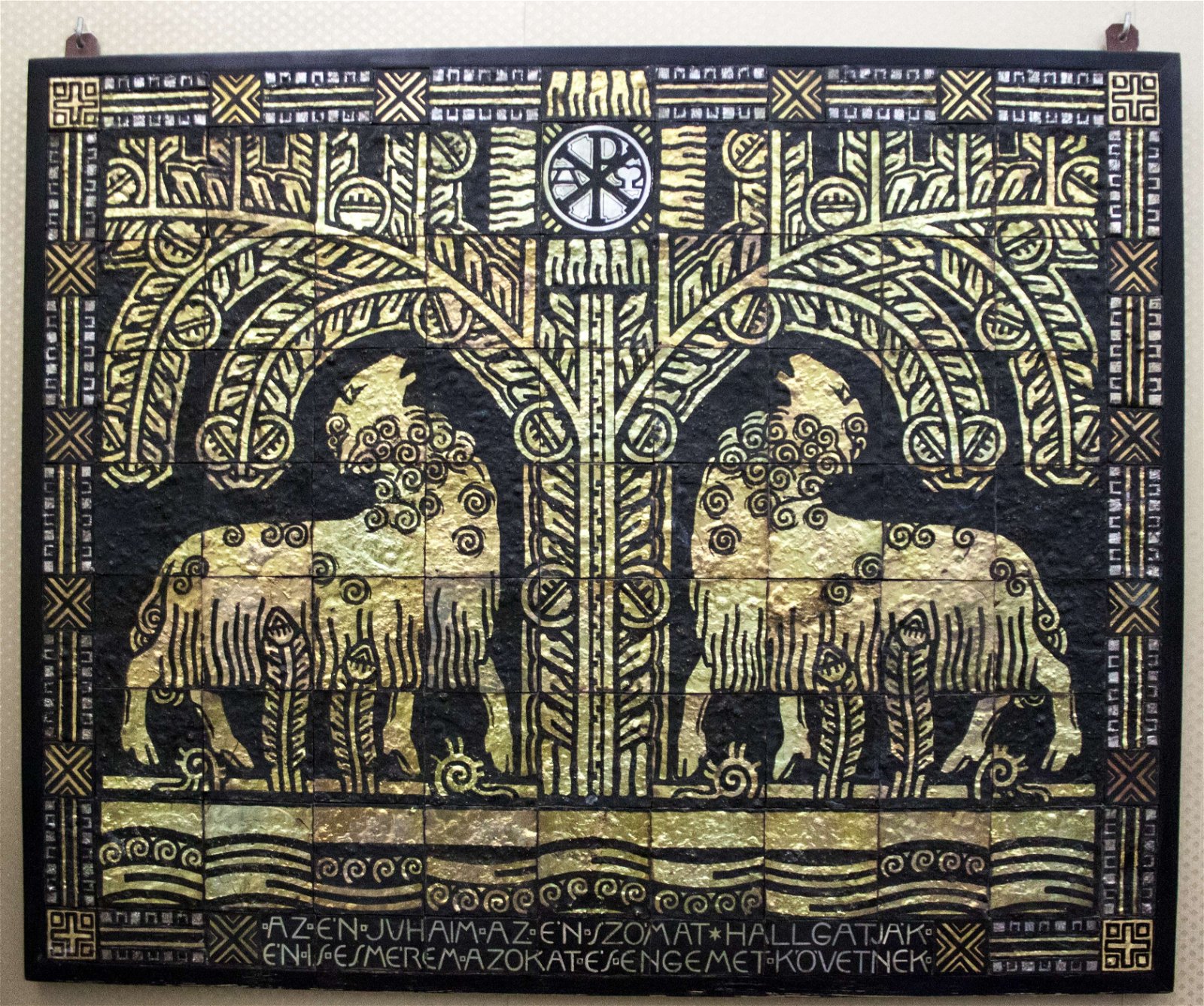 Roth Miksa Memorial House