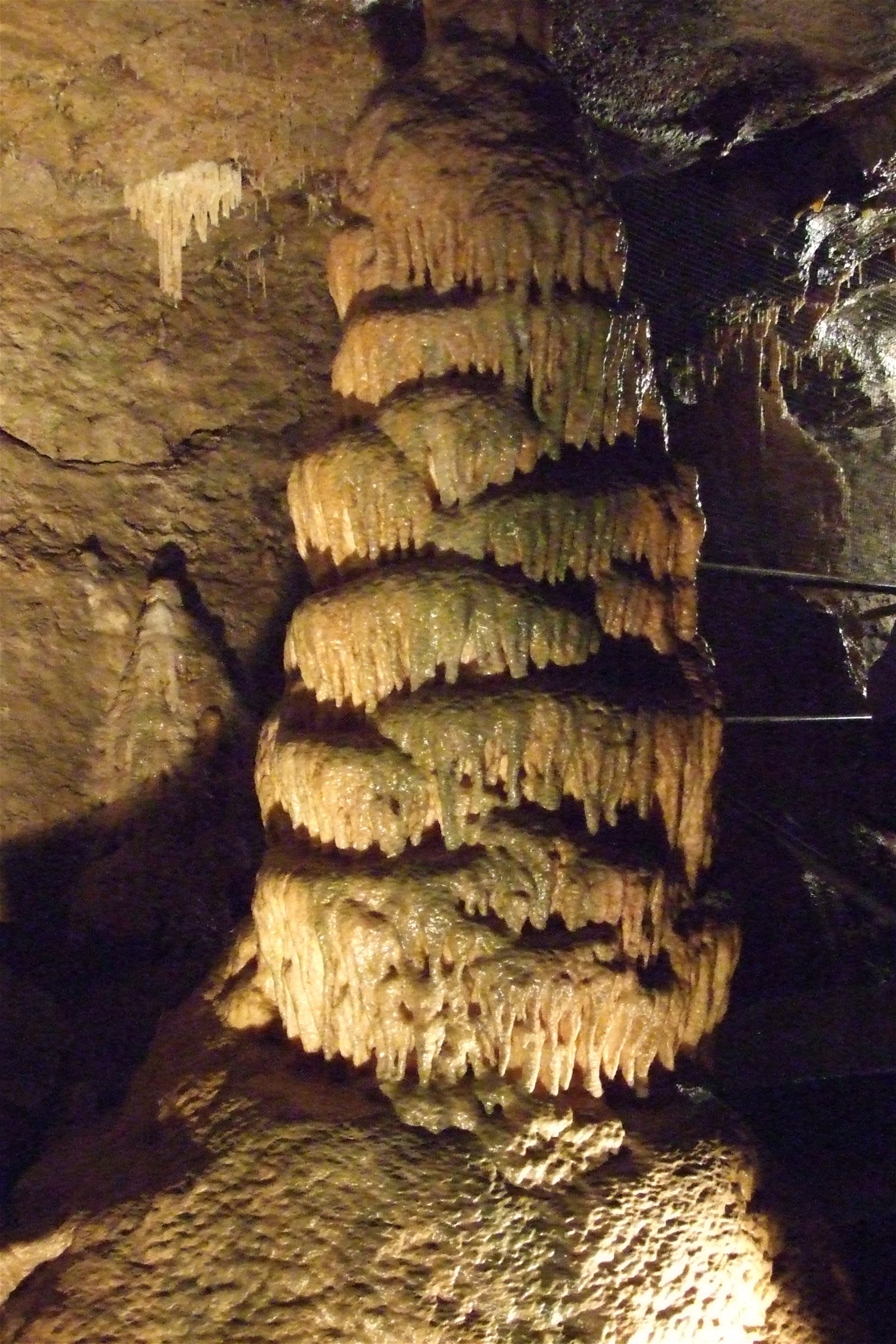 Hotton's Caves