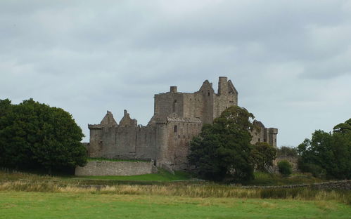 Craigmillar Castle