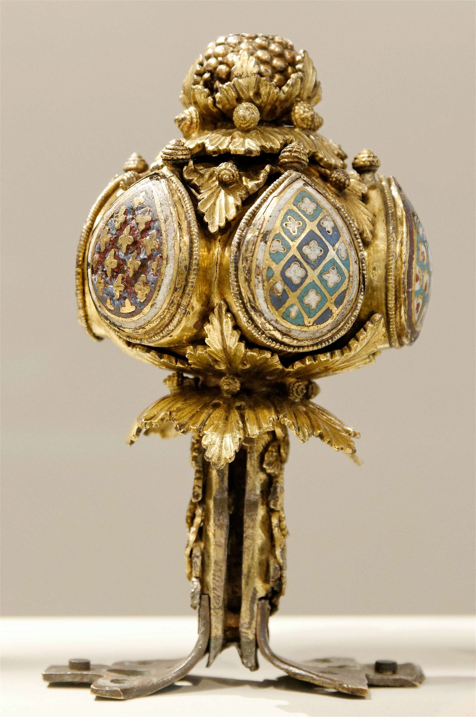 Victoria and Albert Museum