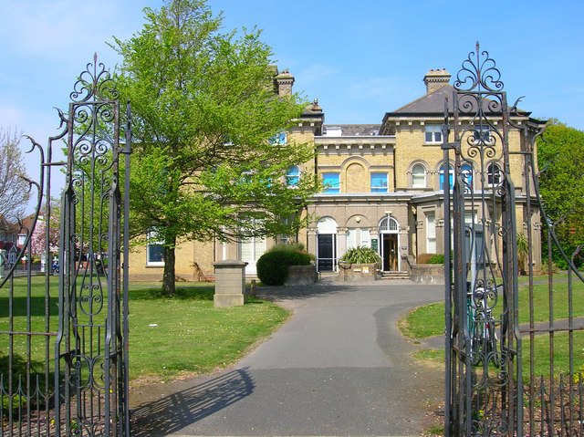 Hove Museum and Art Gallery