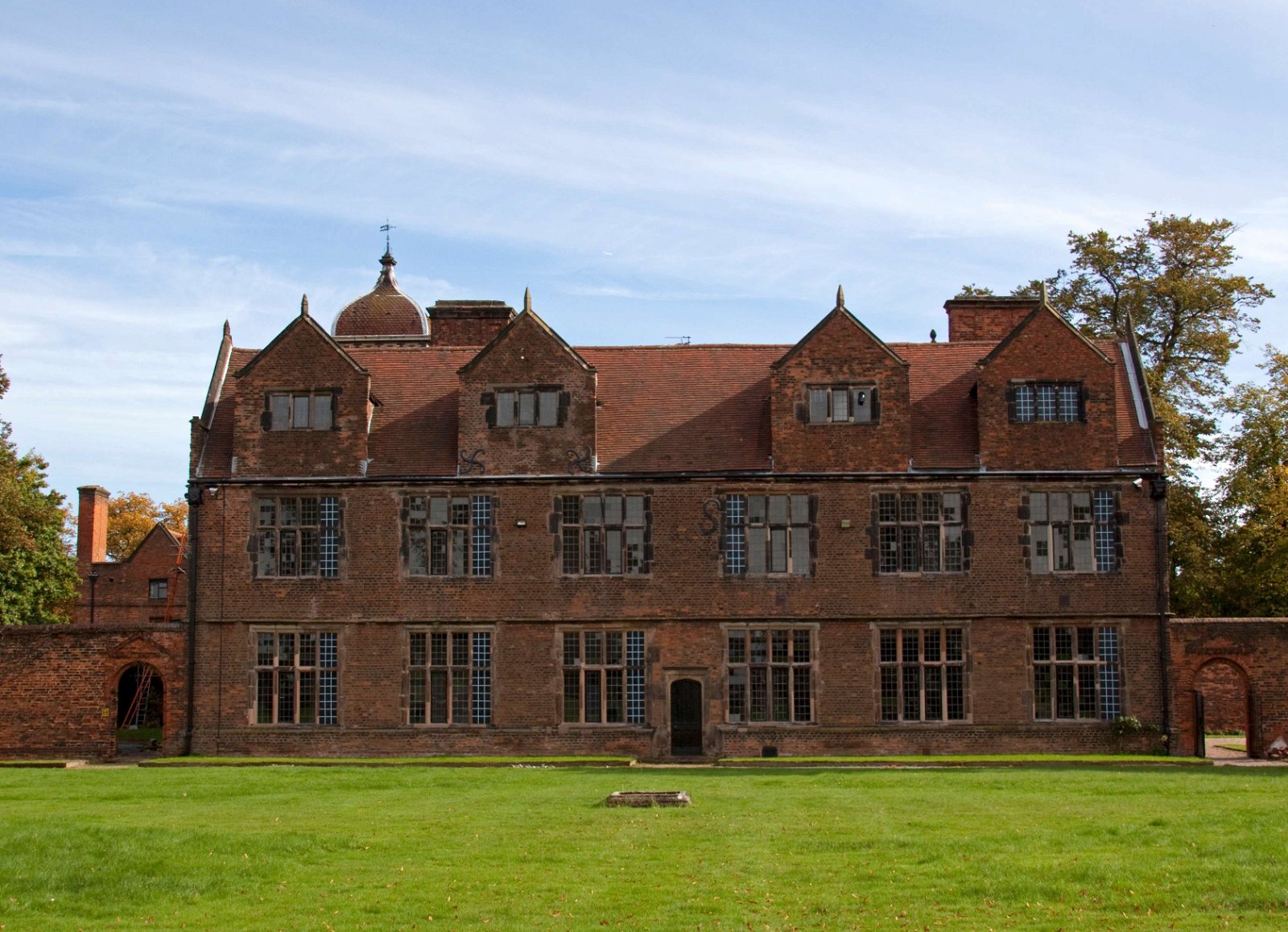 Castle Bromwich Hall Gardens