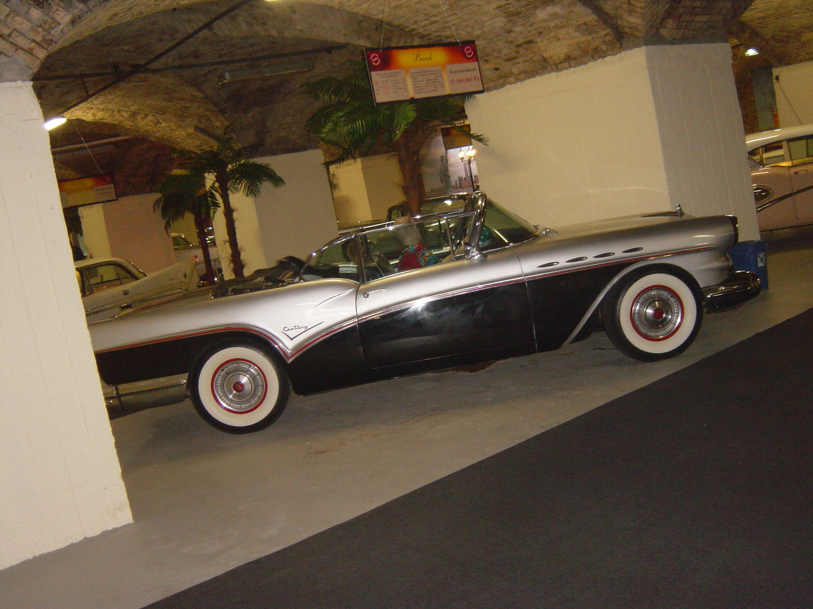 Alomauto Museum