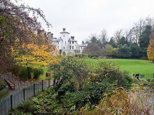Stephens House and Gardens