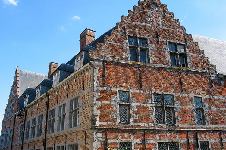 Musée de l'hôpital Notre-Dame à la Rose