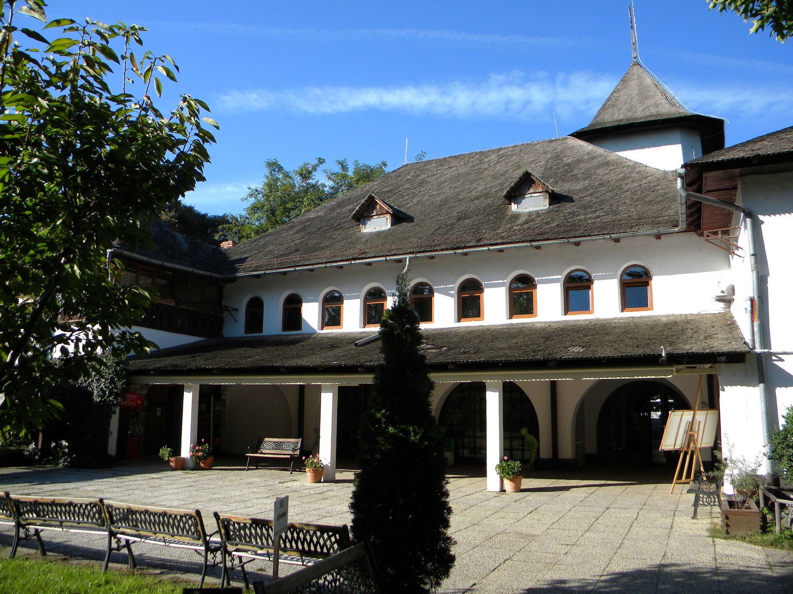 Village Museum (Muzeul Satului)