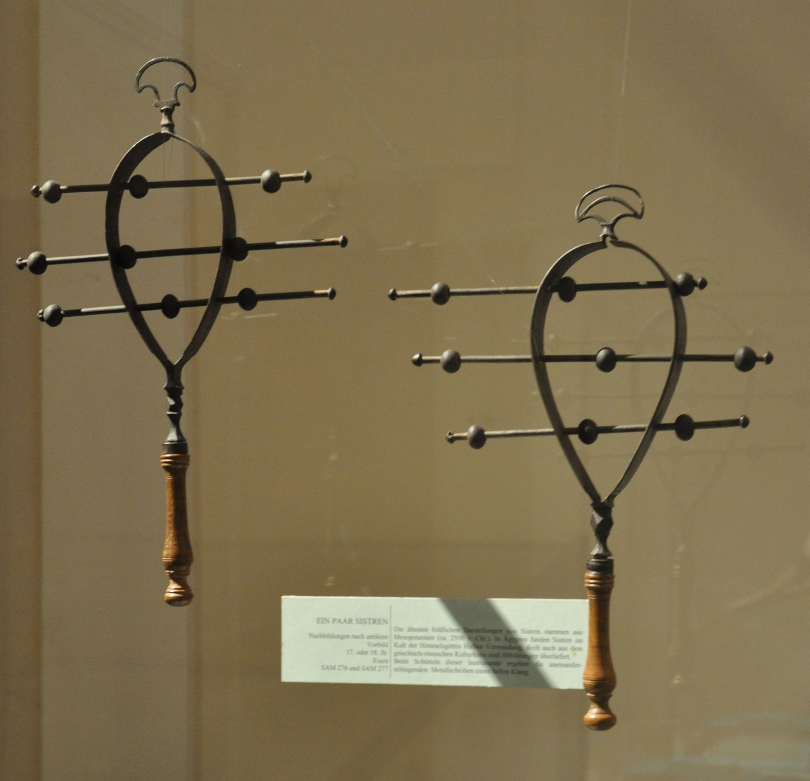 Sammlung alter Musikinstrumente