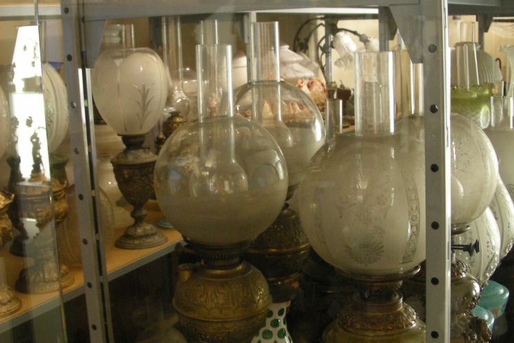 Lumina Domestica - The Lamp Museum