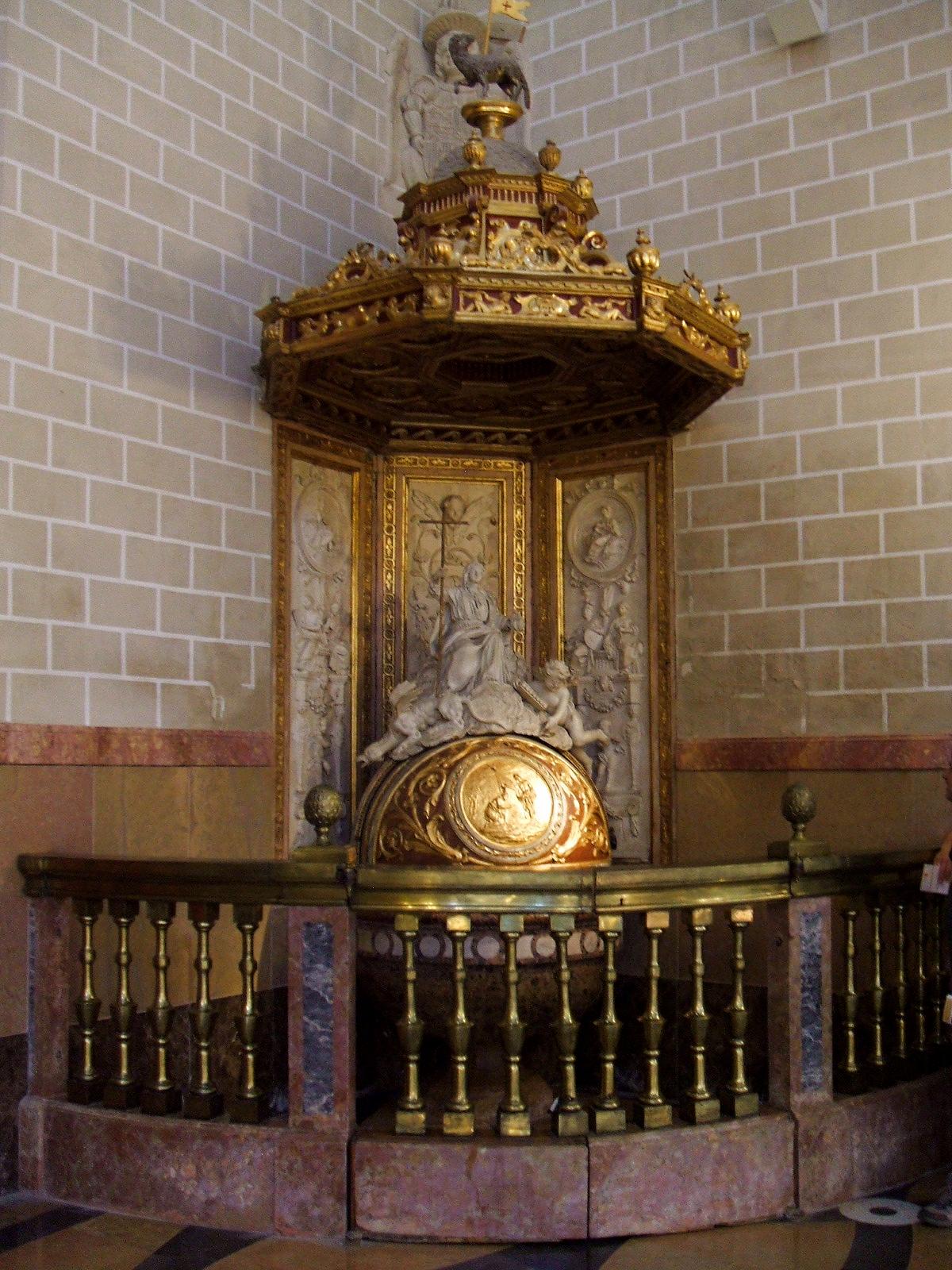 Museo de Tapices y Capitular de la Seo