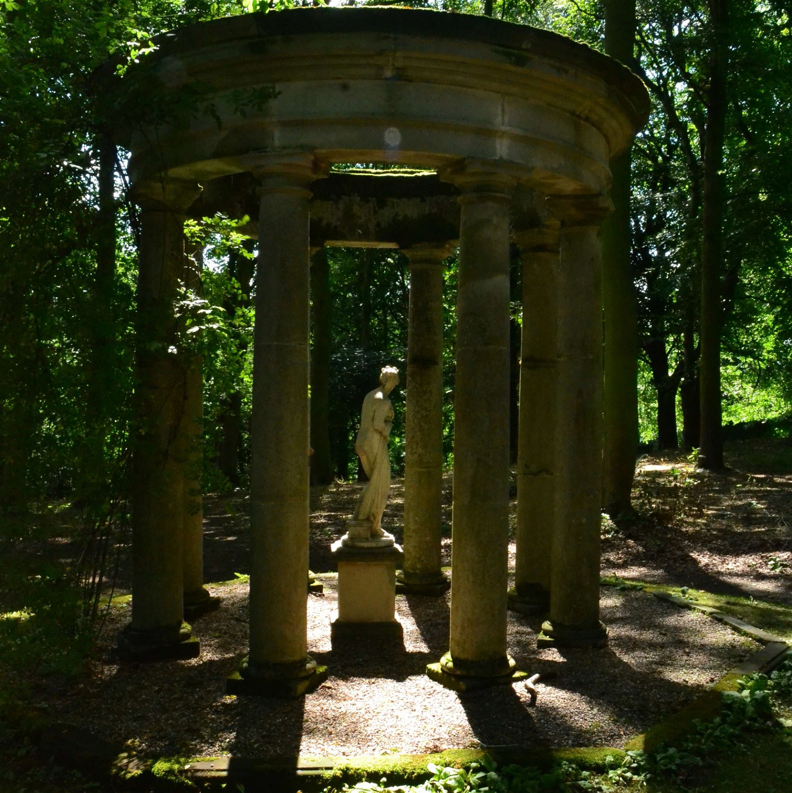Renishaw Hall & Gardens