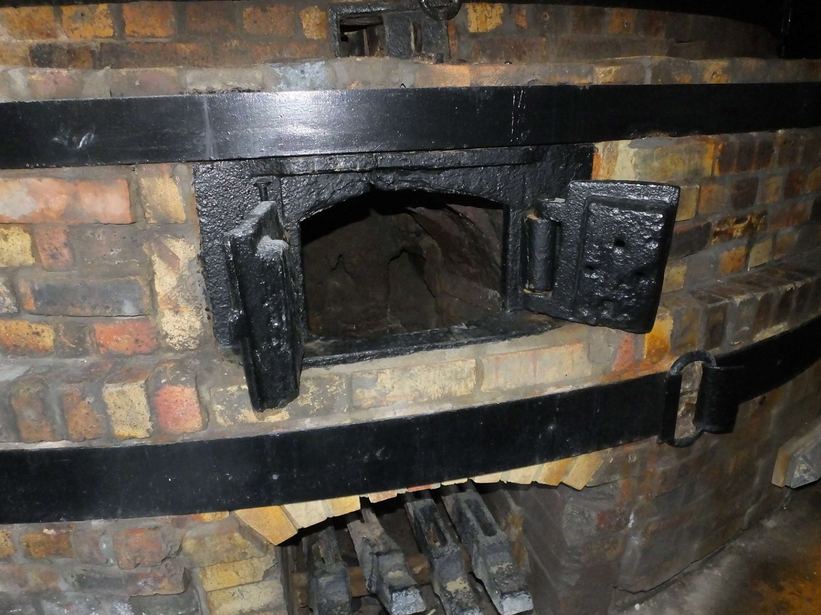 Gladstone Pottery Museum