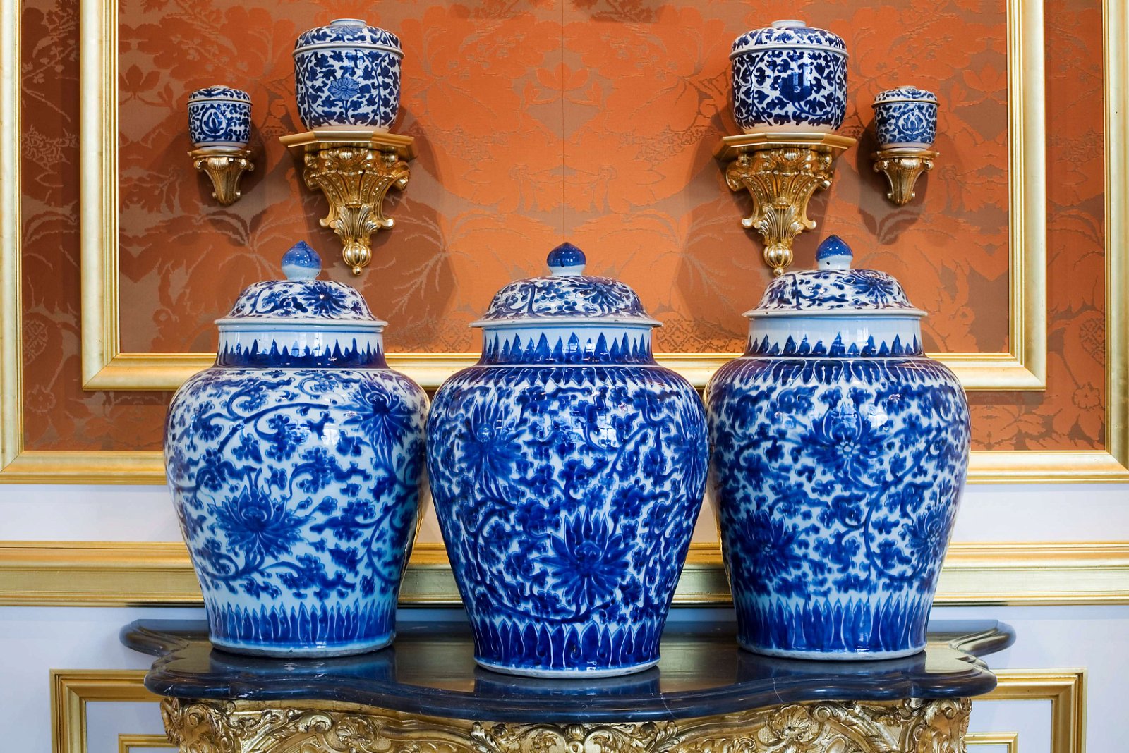 The Royal Porcelain Collection