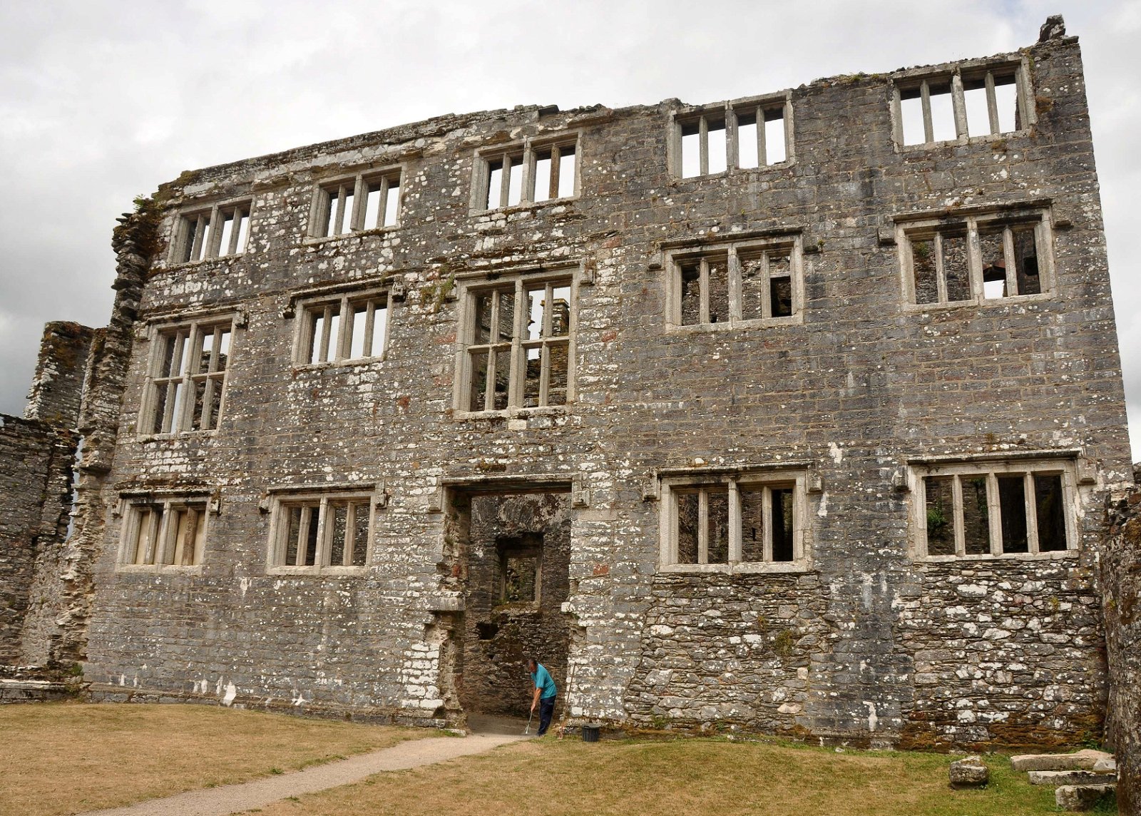 Berry Pomeroy Castle