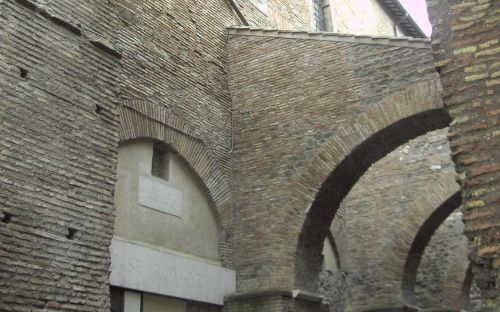 Case Romane del Celio