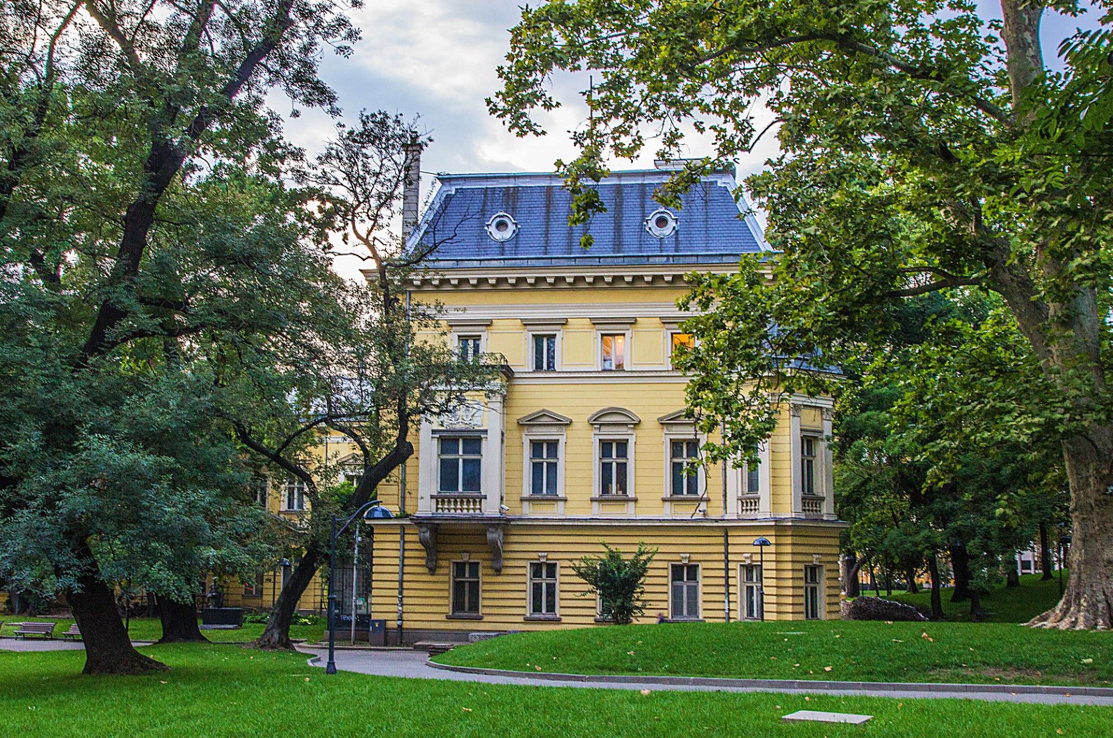 National Gallery - The Palace