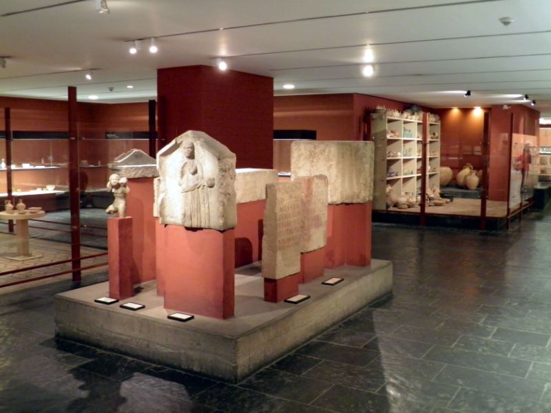 Roman-German Museum (Romisch-Germanisches Museum)