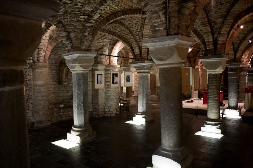 Stedelijk Museum Sint-Hermescrypte