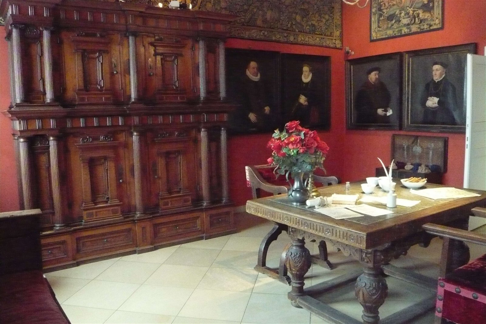 Tucher Mansion Museum and Hirsvogel Hall