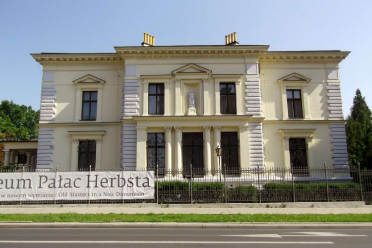 Herbst Palace Museum