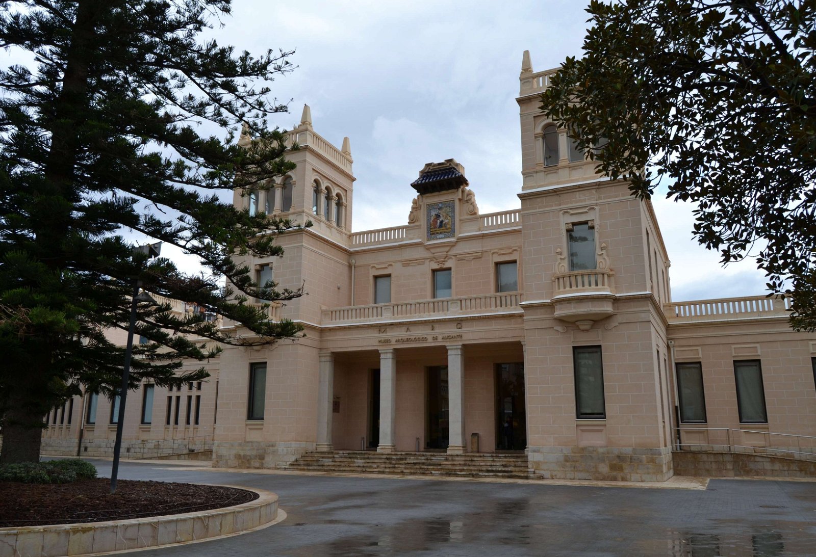 Museo Arqueológico Provincial de Alicante