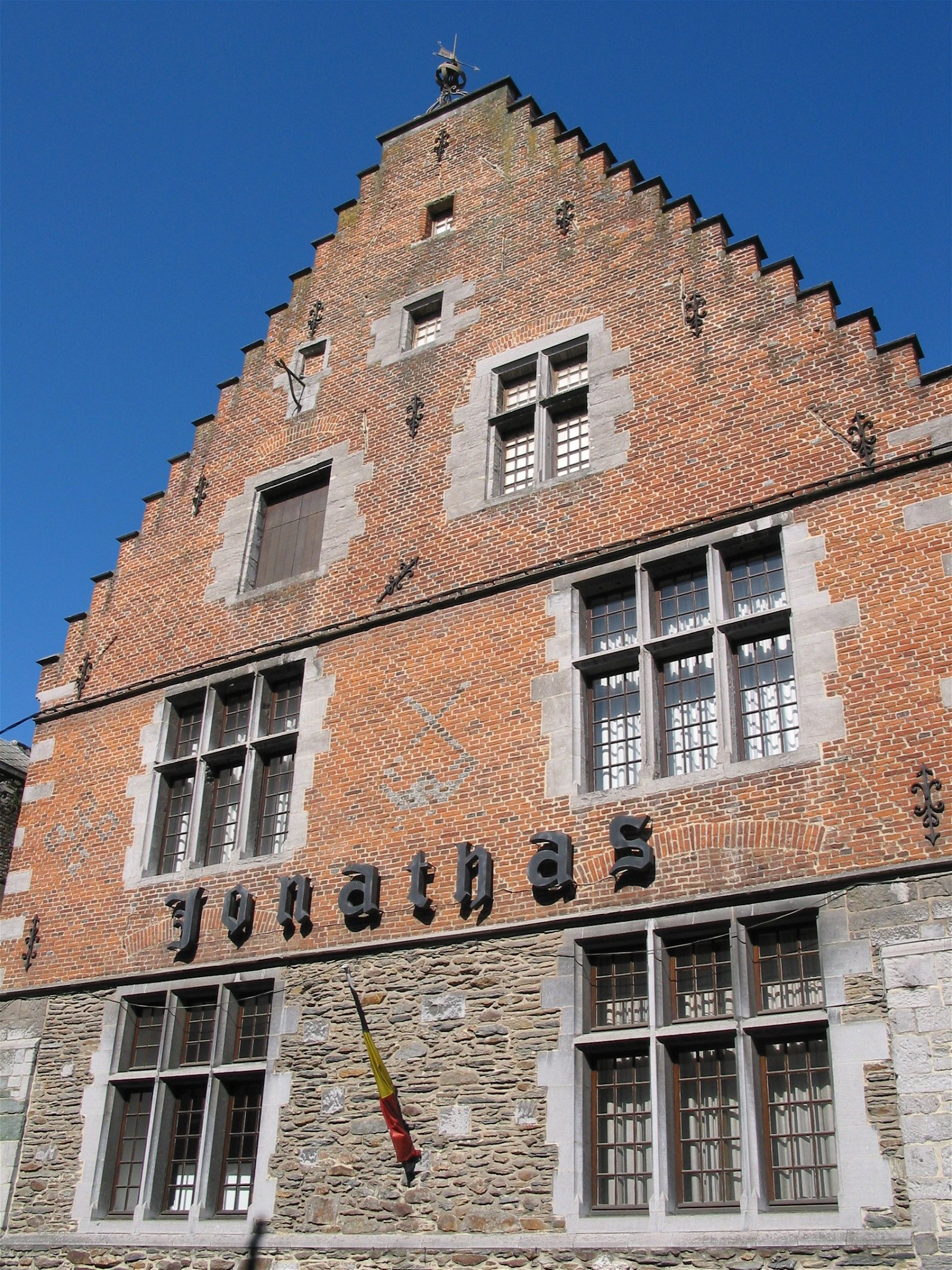 museum of the tapestry - Jonathas's house