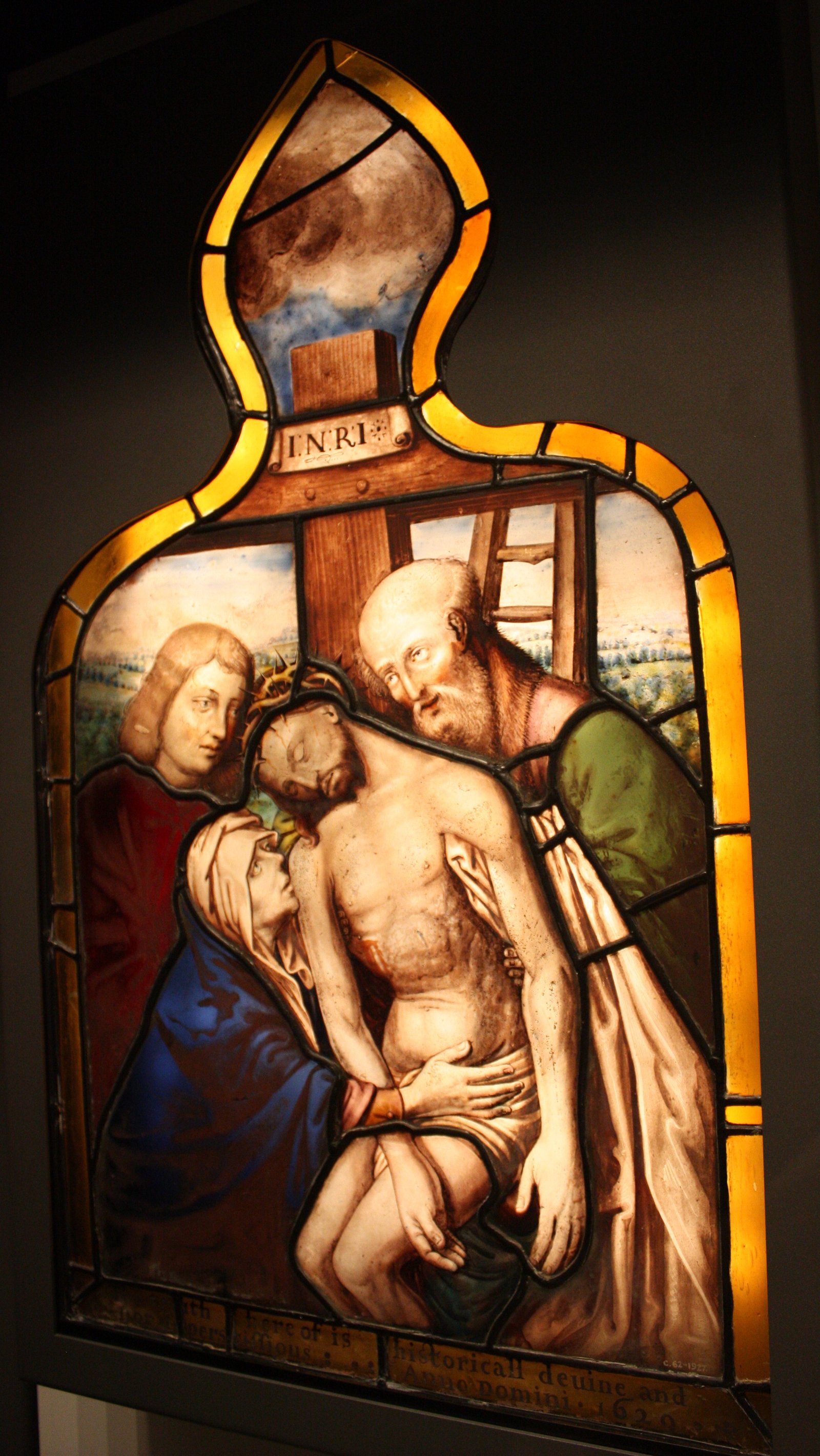 Hampton Court Castle