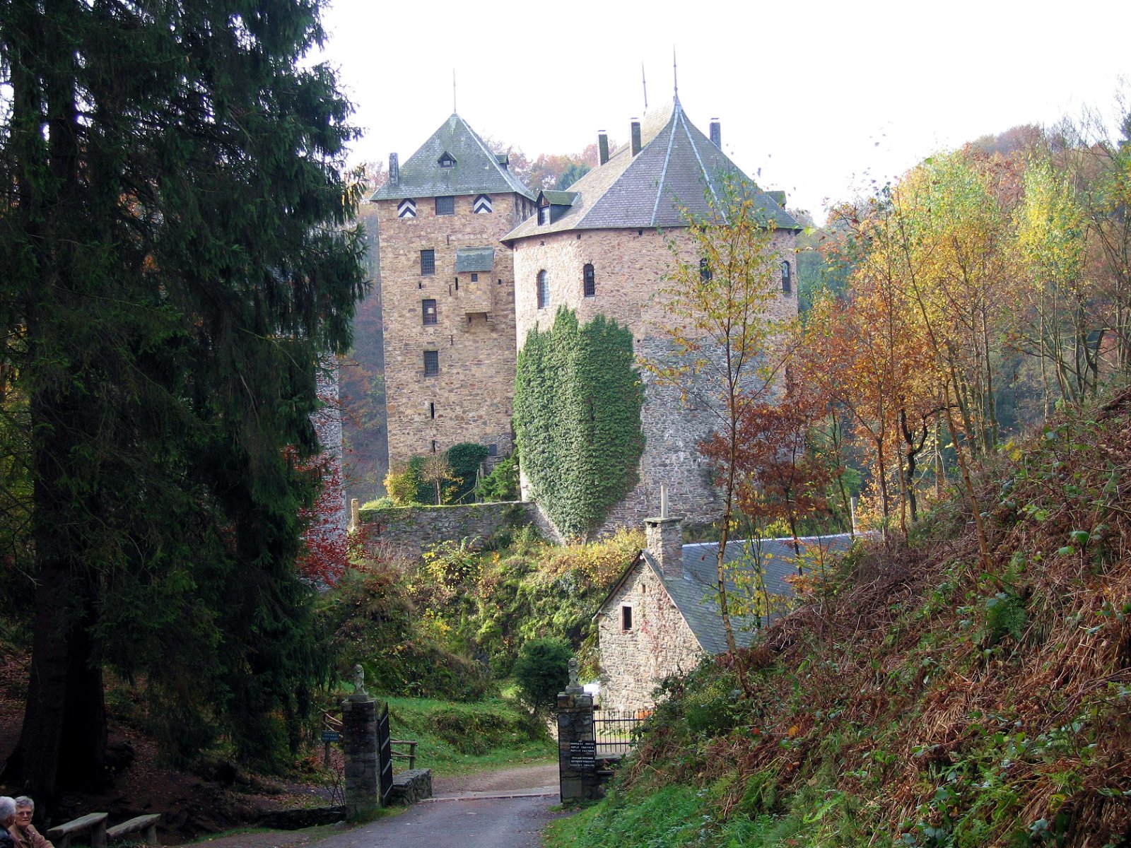 Reinhardstein Castle