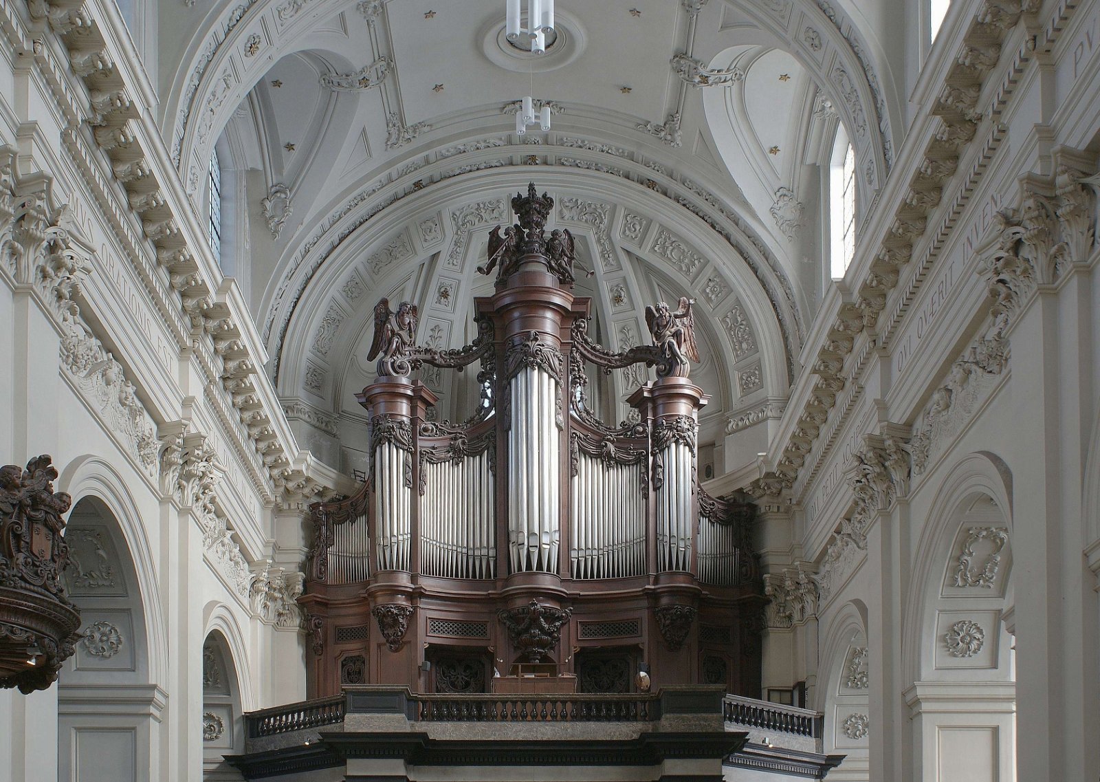 Musée Diocésain et Trésor de la Cathédrale Saint-Aubain