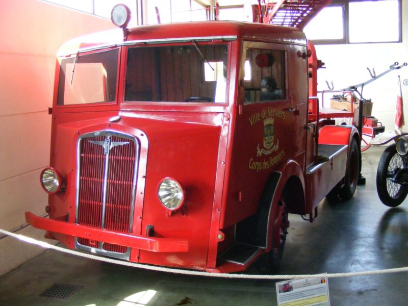 Mahymobiles Automobile Museum