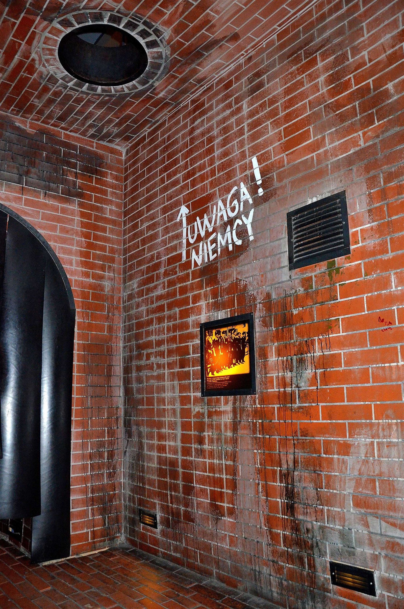 Warsaw Uprising Museum