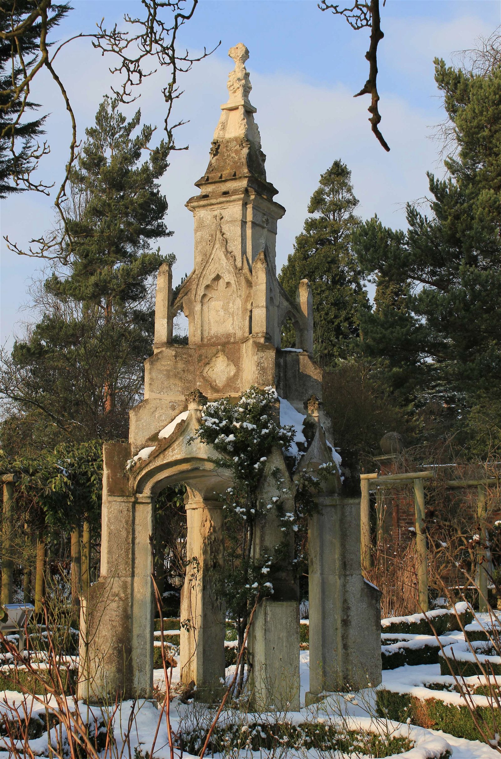 Myddelton House Gardens