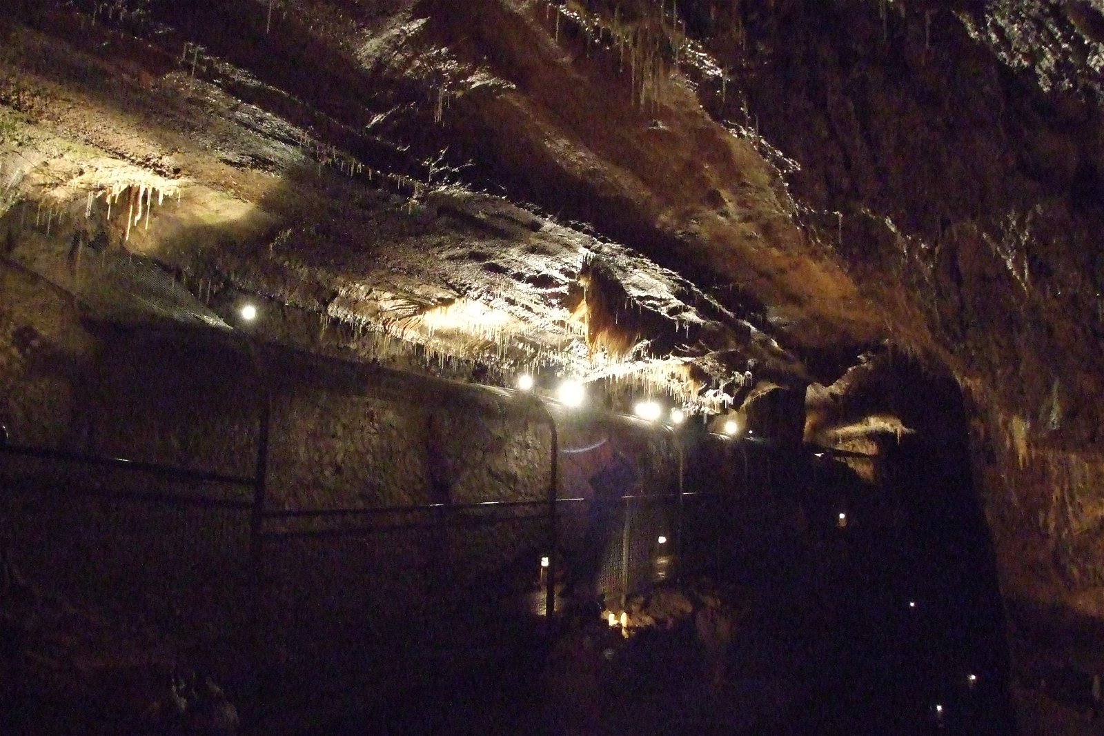 Hotton's Caves