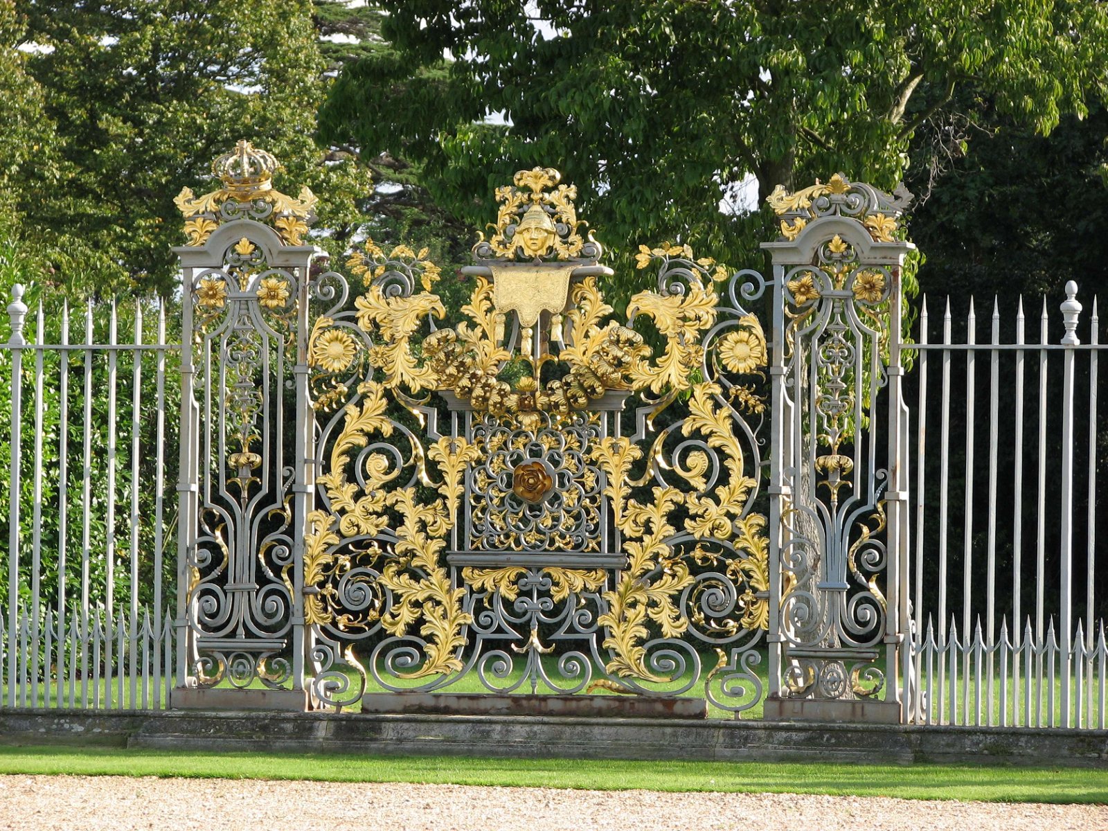 Hampton Court Palace