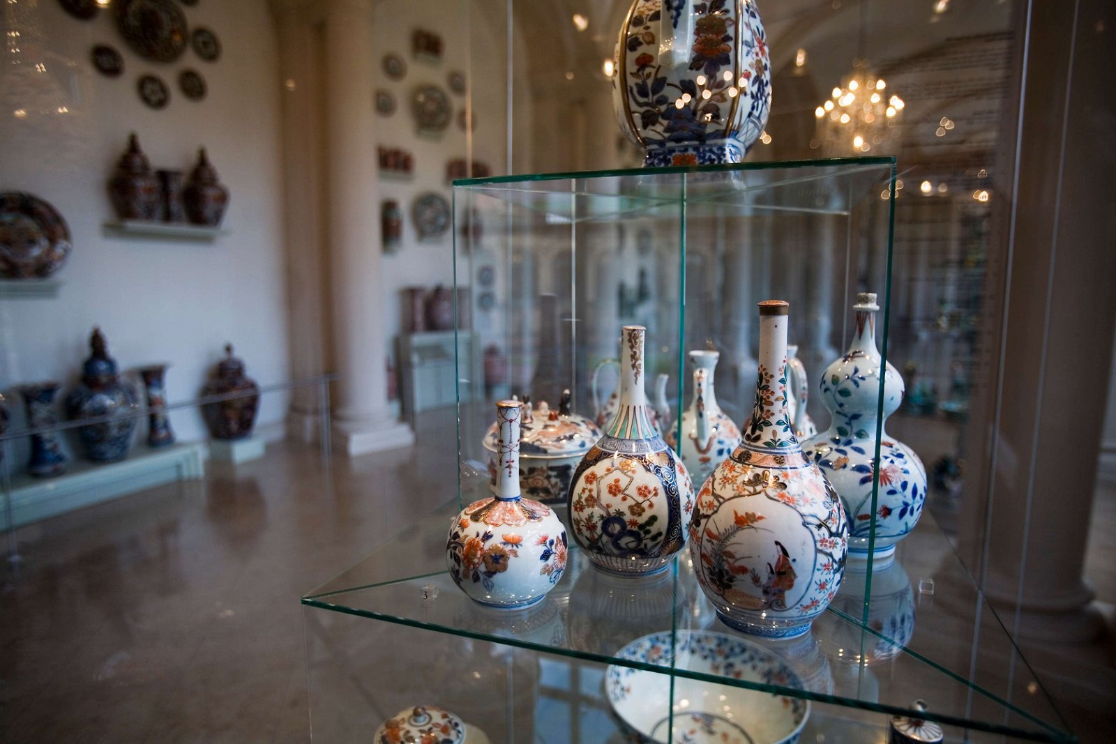 The Royal Porcelain Collection