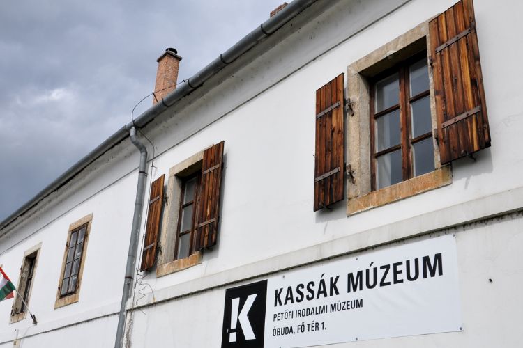 Kassák Museum
