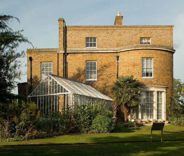 Myddelton House Gardens