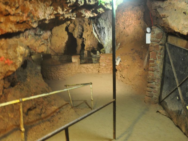 Clearwell Caves - Ancient Iron Mines