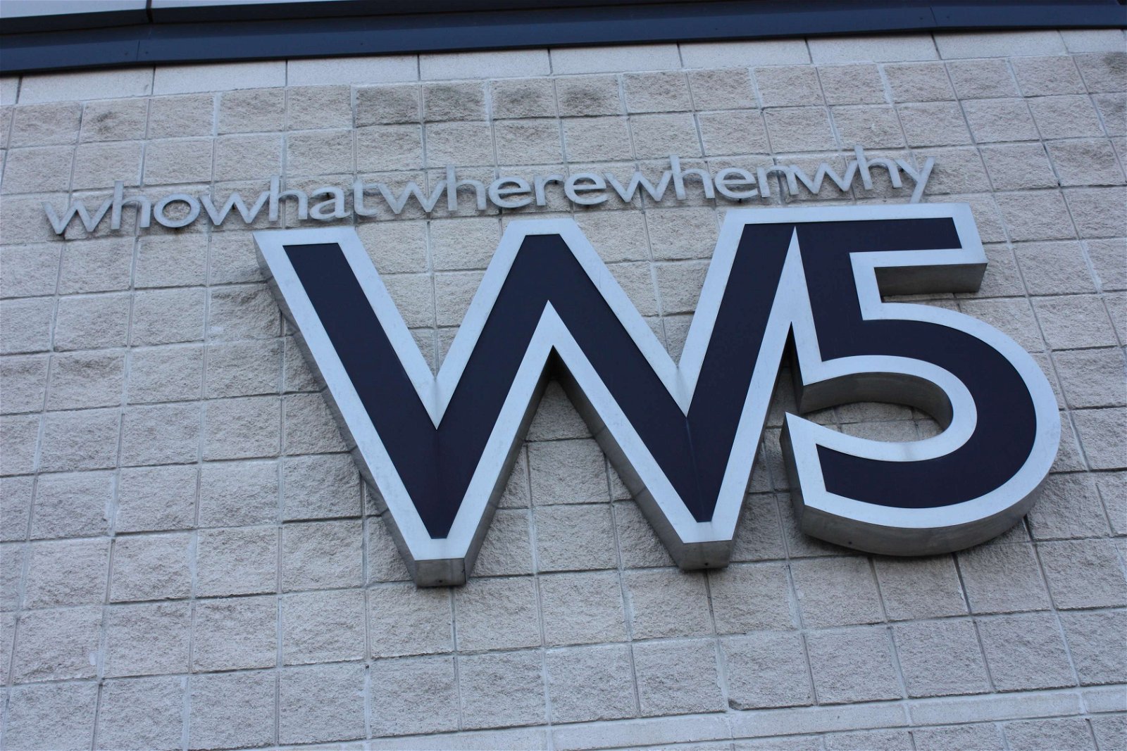 W5