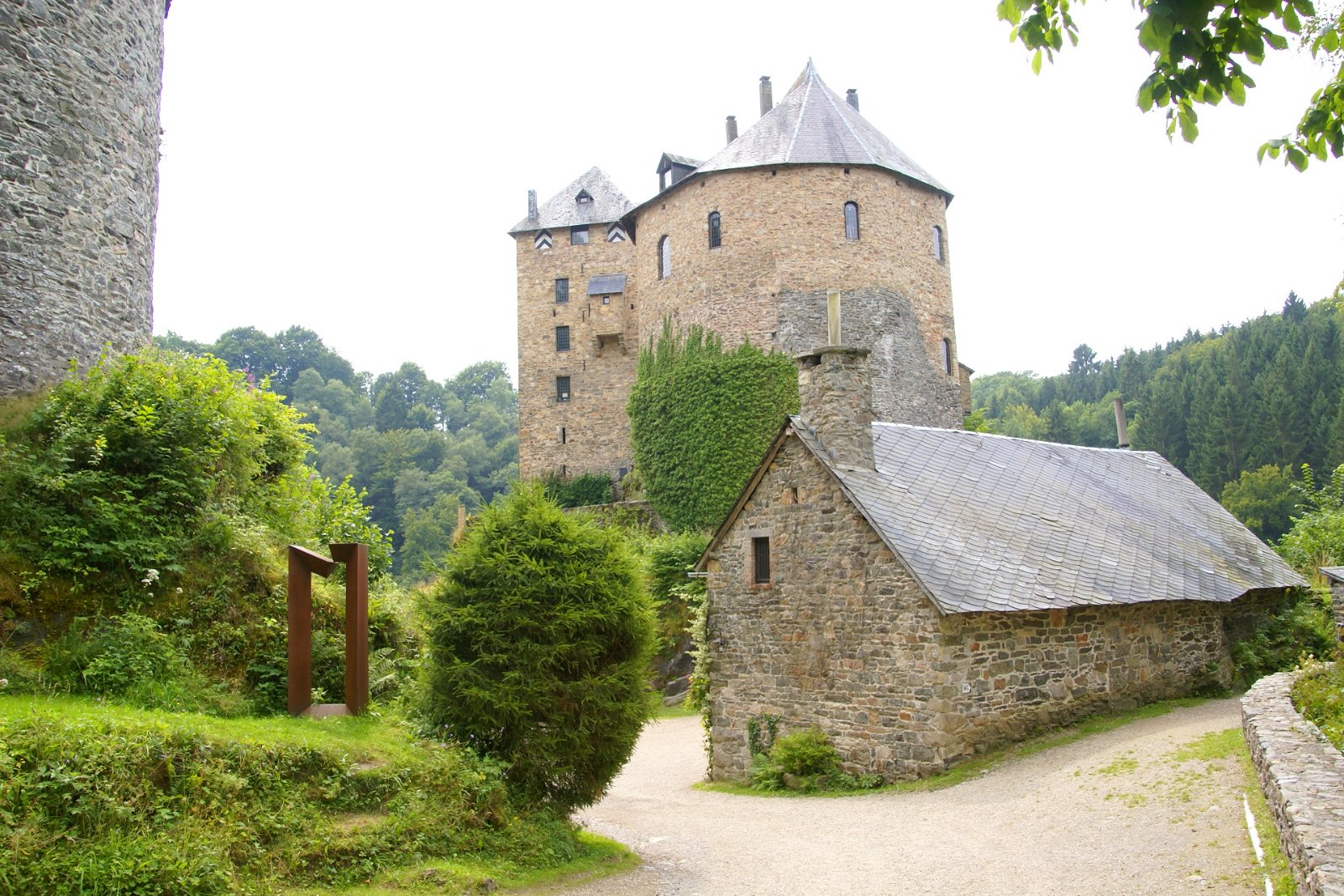 Reinhardstein Castle