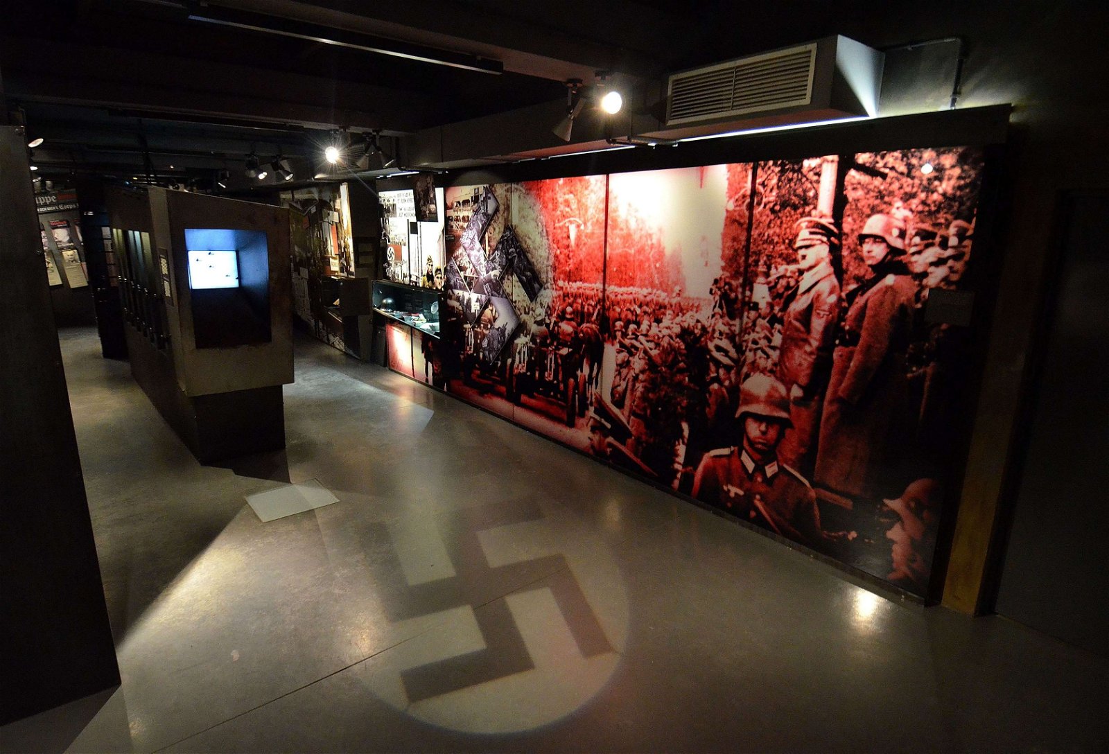 Warsaw Uprising Museum