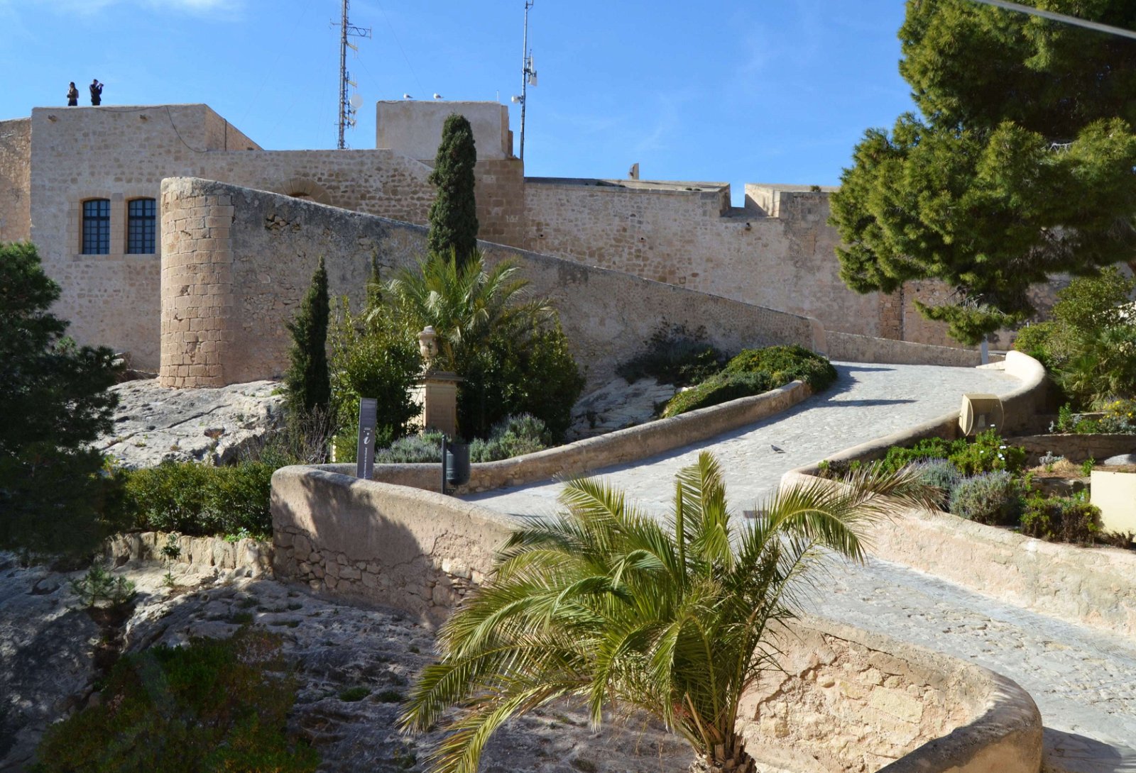 Castillo de Santa Bárbara - Museo de la Ciudad de Alicante
