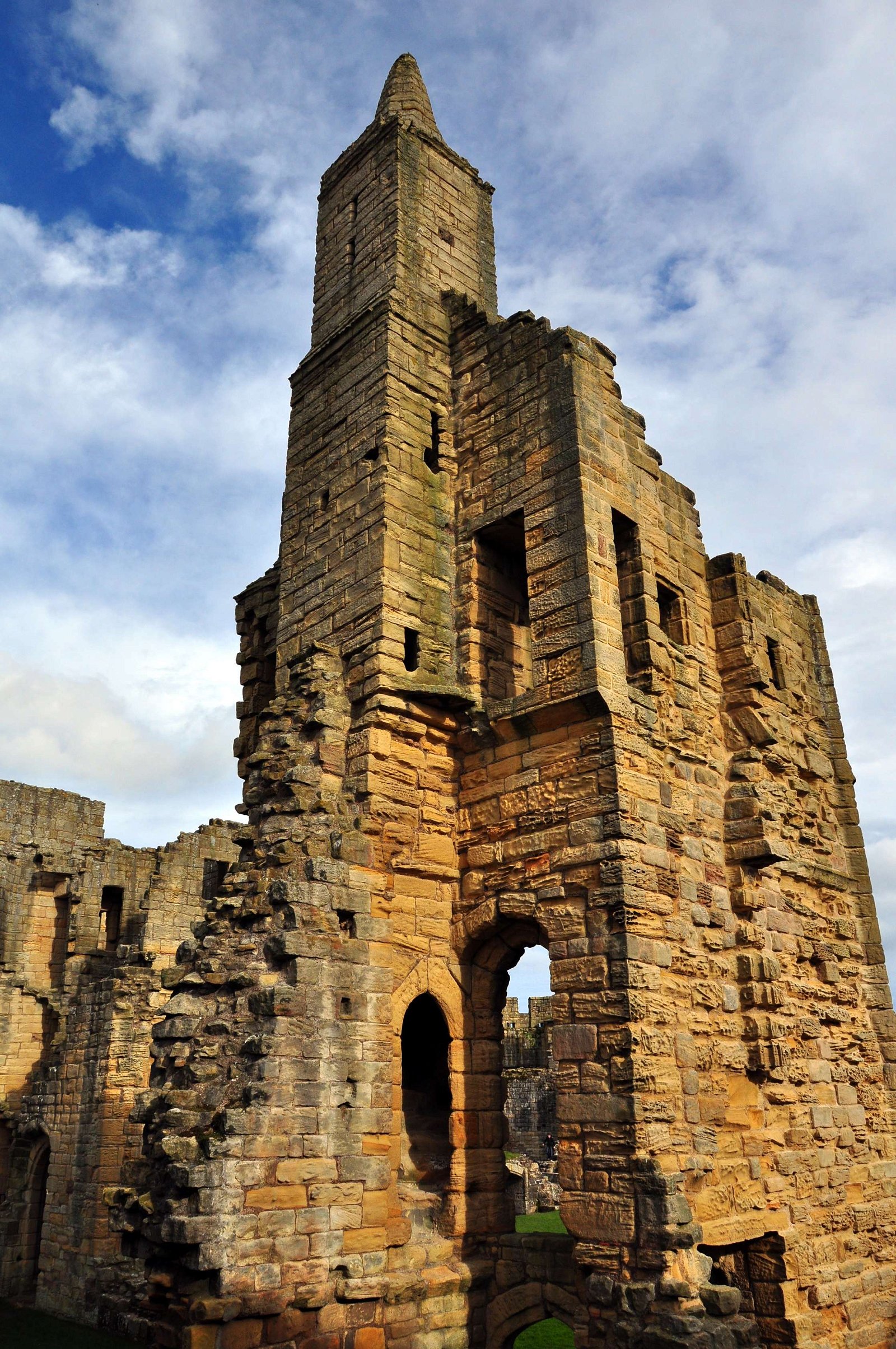 Warkworth Castle and Hermitage