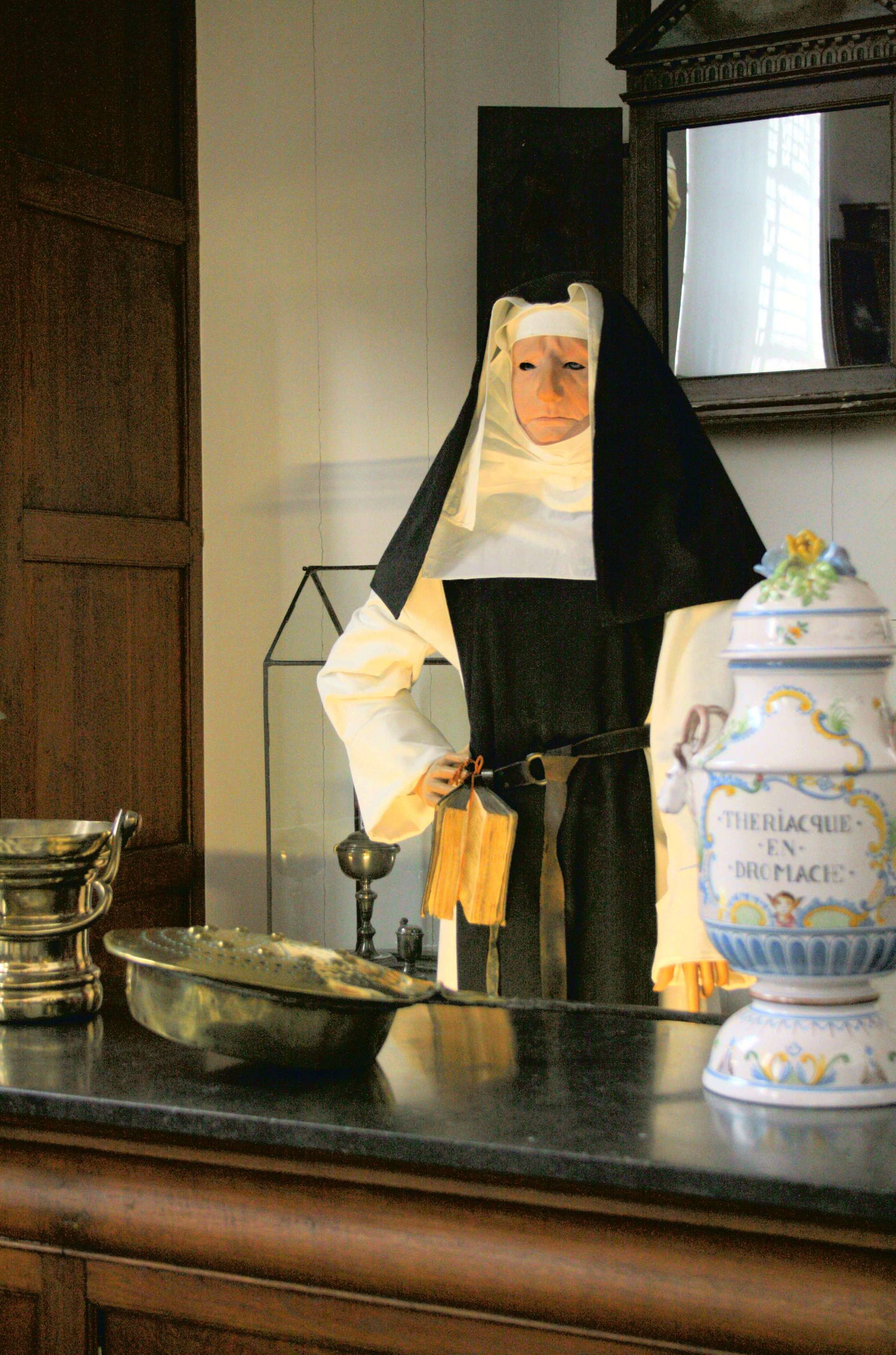 Musée de l'hôpital Notre-Dame à la Rose